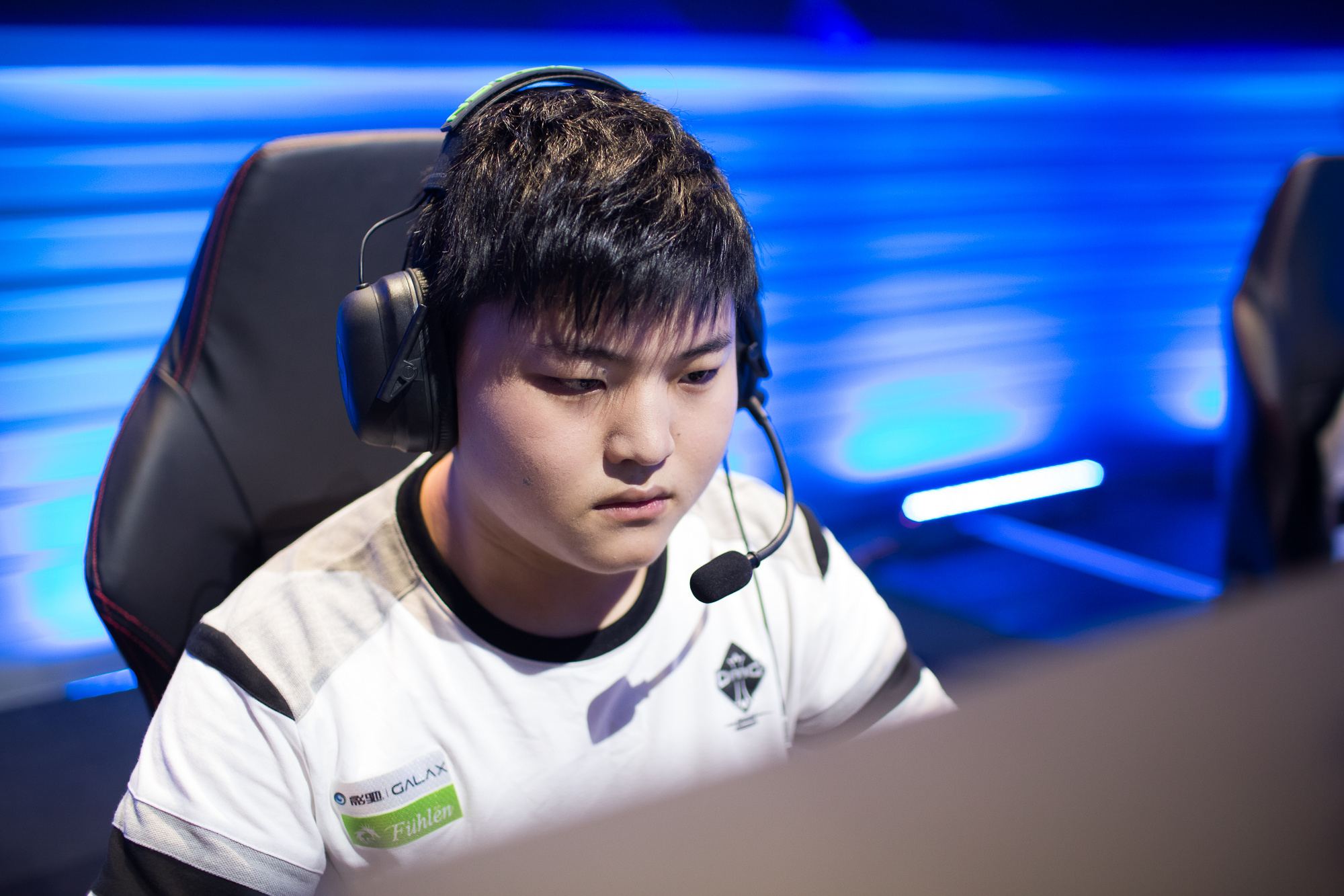 们在世界羽 们在世界羽