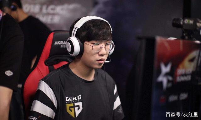 提供了更多 提供了更多