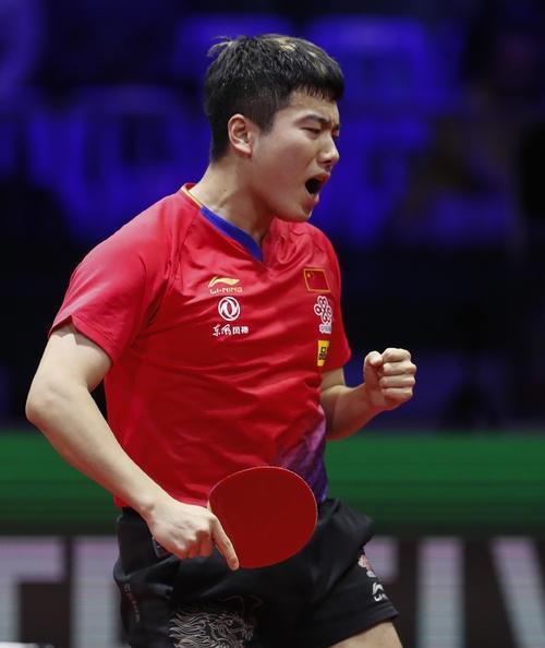 应总是慢半 应总是慢半