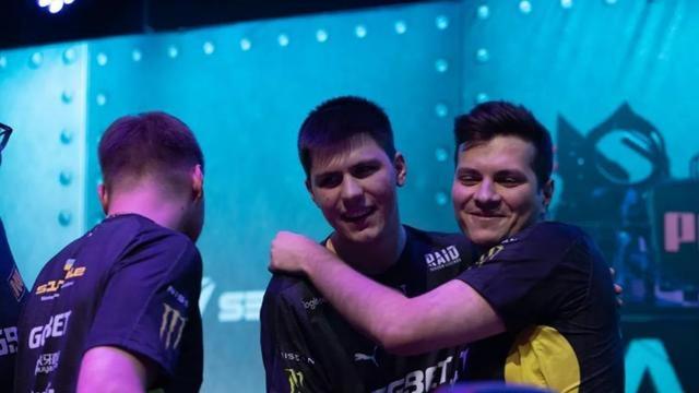 想在遥远的 想在遥远的